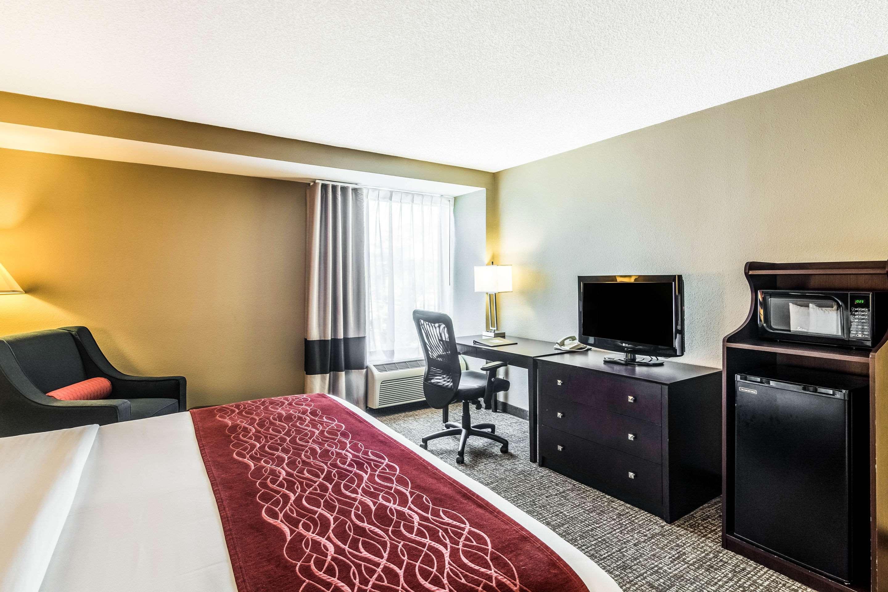 דס פליינס Comfort Inn Convention Center-Chicago O'Hare Airport מראה חיצוני תמונה