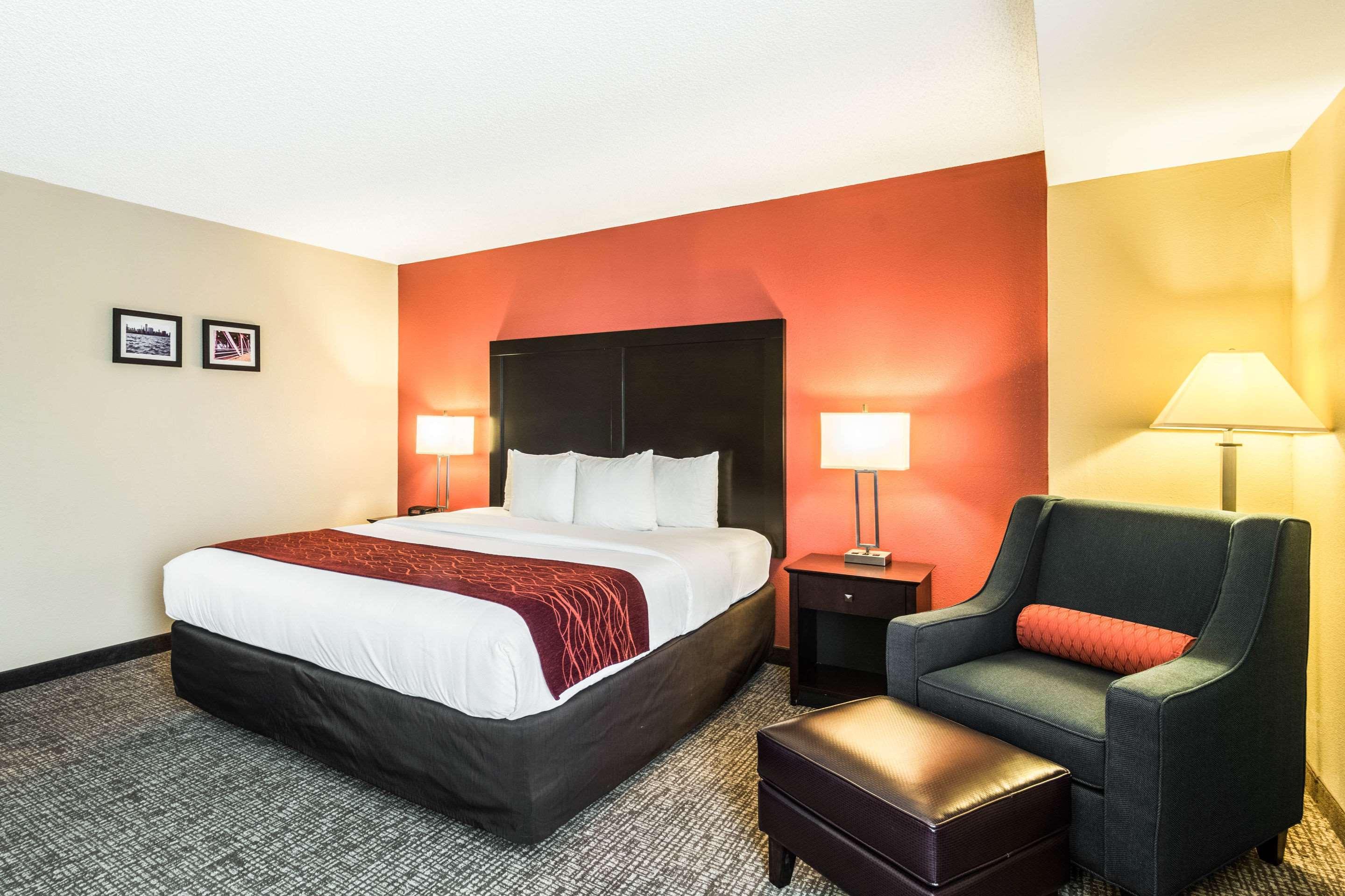 דס פליינס Comfort Inn Convention Center-Chicago O'Hare Airport מראה חיצוני תמונה