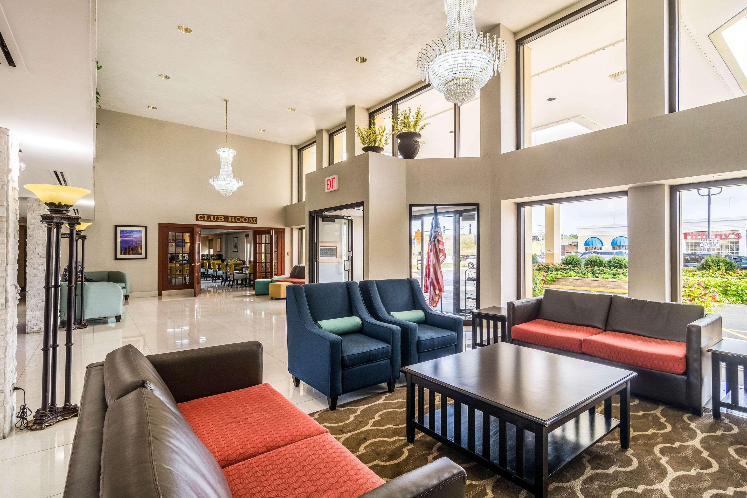 דס פליינס Comfort Inn Convention Center-Chicago O'Hare Airport מראה חיצוני תמונה