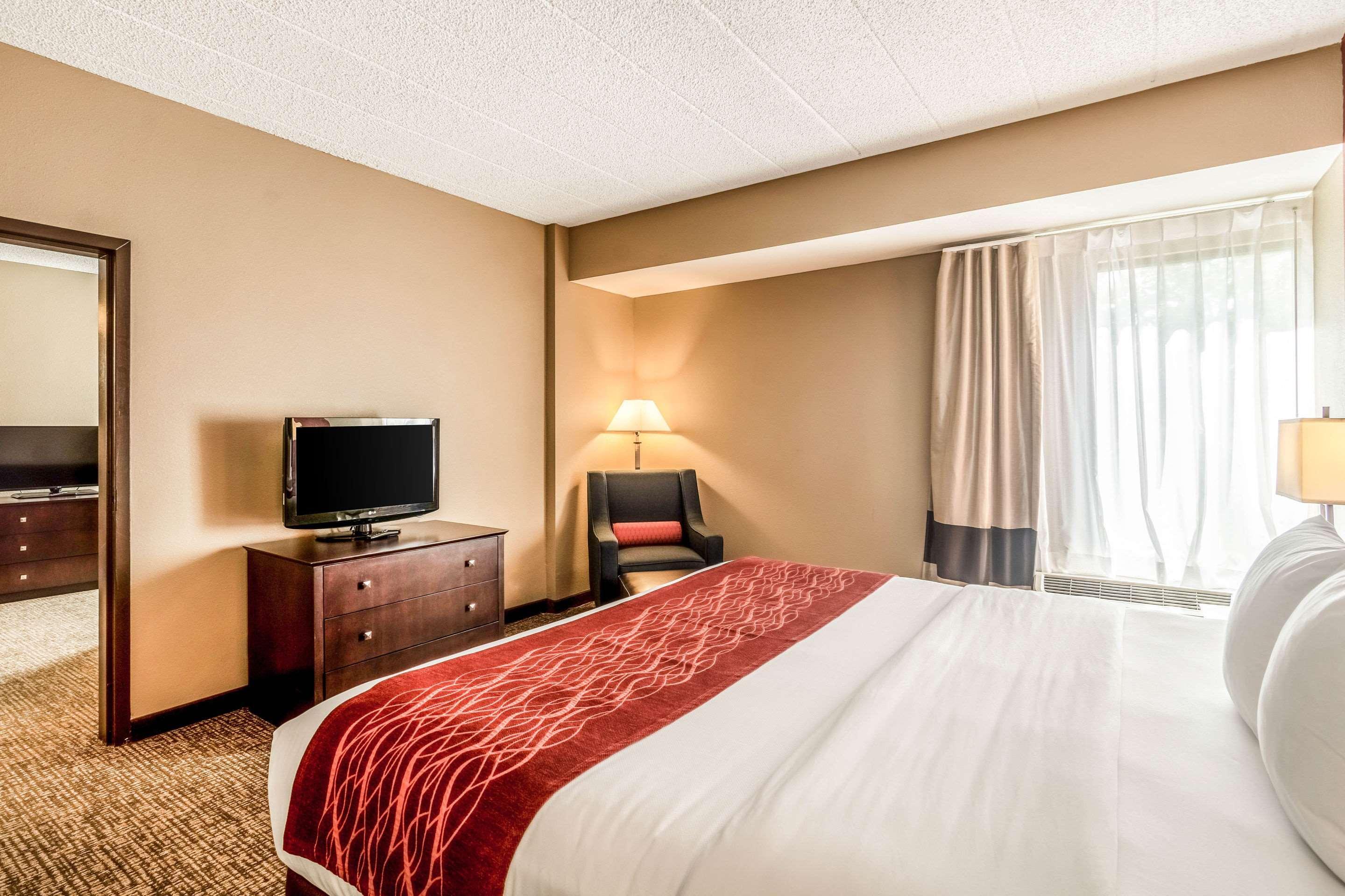 דס פליינס Comfort Inn Convention Center-Chicago O'Hare Airport מראה חיצוני תמונה