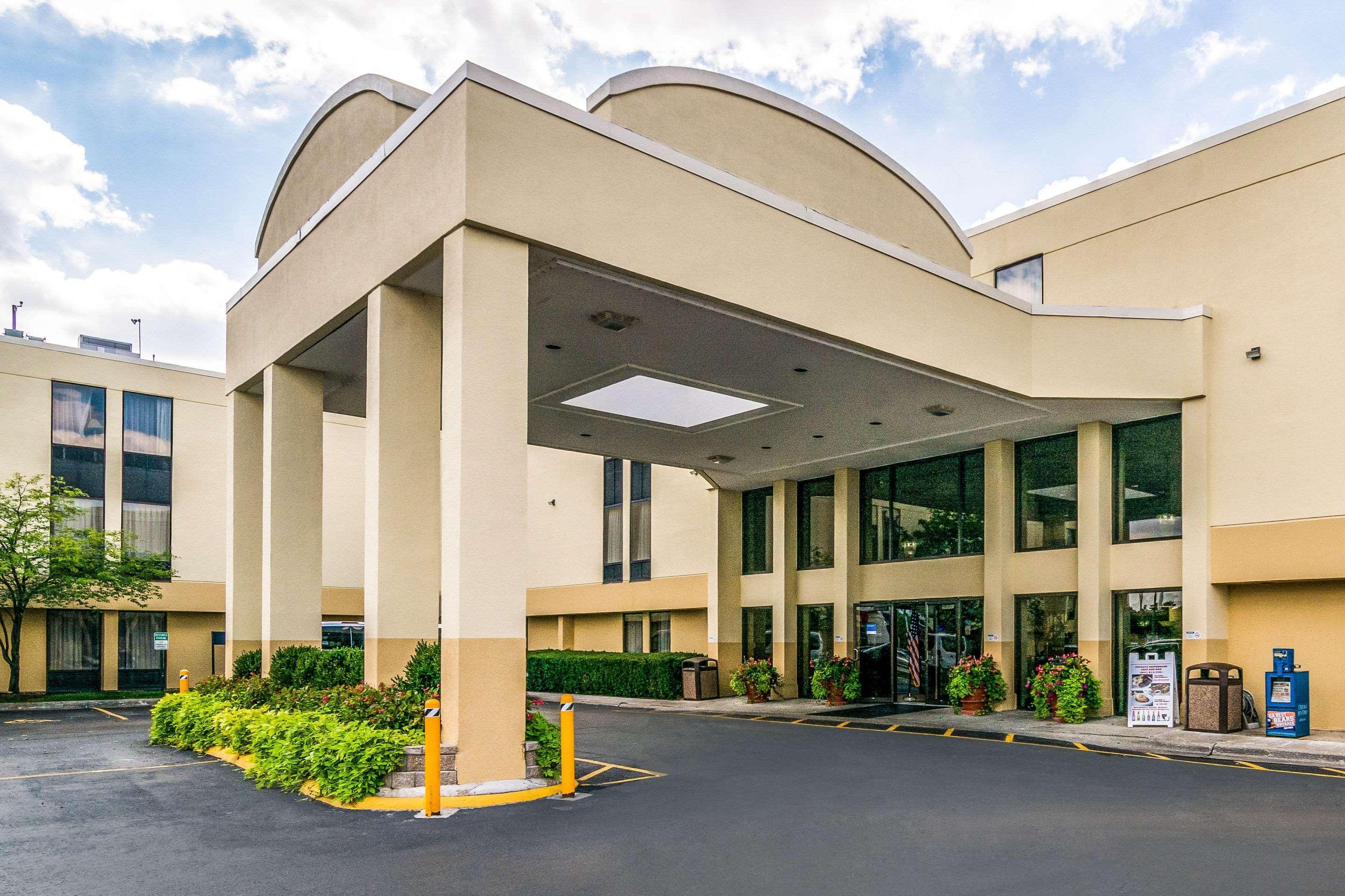 דס פליינס Comfort Inn Convention Center-Chicago O'Hare Airport מראה חיצוני תמונה