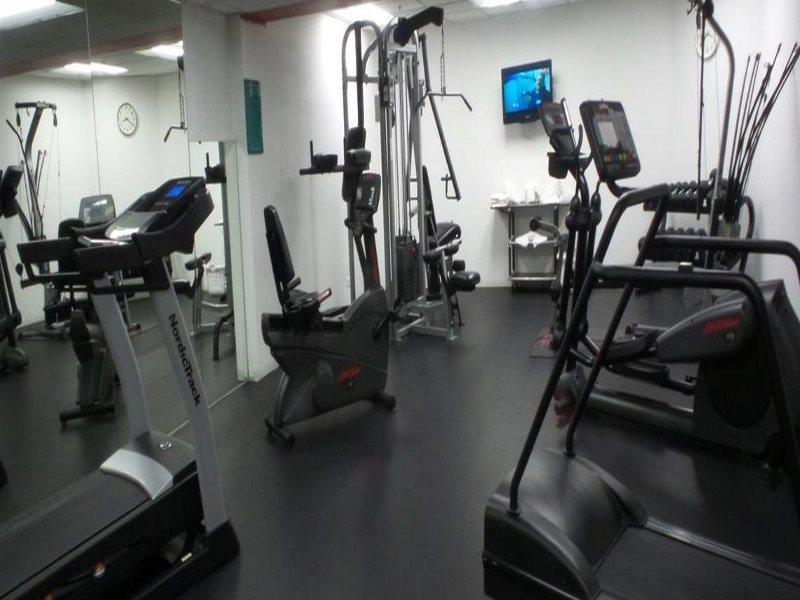 דס פליינס Comfort Inn Convention Center-Chicago O'Hare Airport מראה חיצוני תמונה